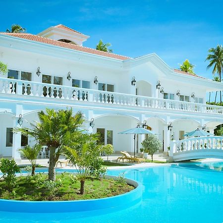 Отель Casablanca By The Sea Olango Island Экстерьер фото