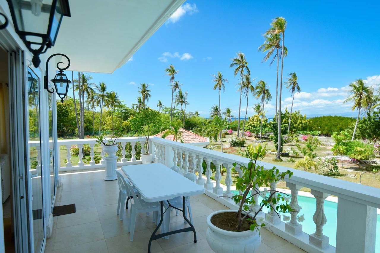 Отель Casablanca By The Sea Olango Island Экстерьер фото